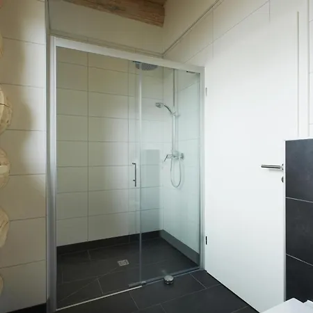 샬레 Tyroladis Family Laudegg